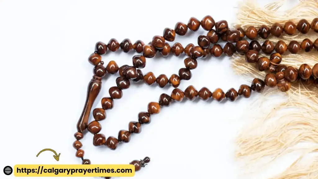 Dhikr in Islam using tasbih for remembrance of Allah